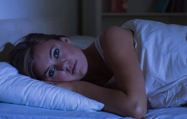 Lack of sleep and severe stress provoke the formation of excess weight